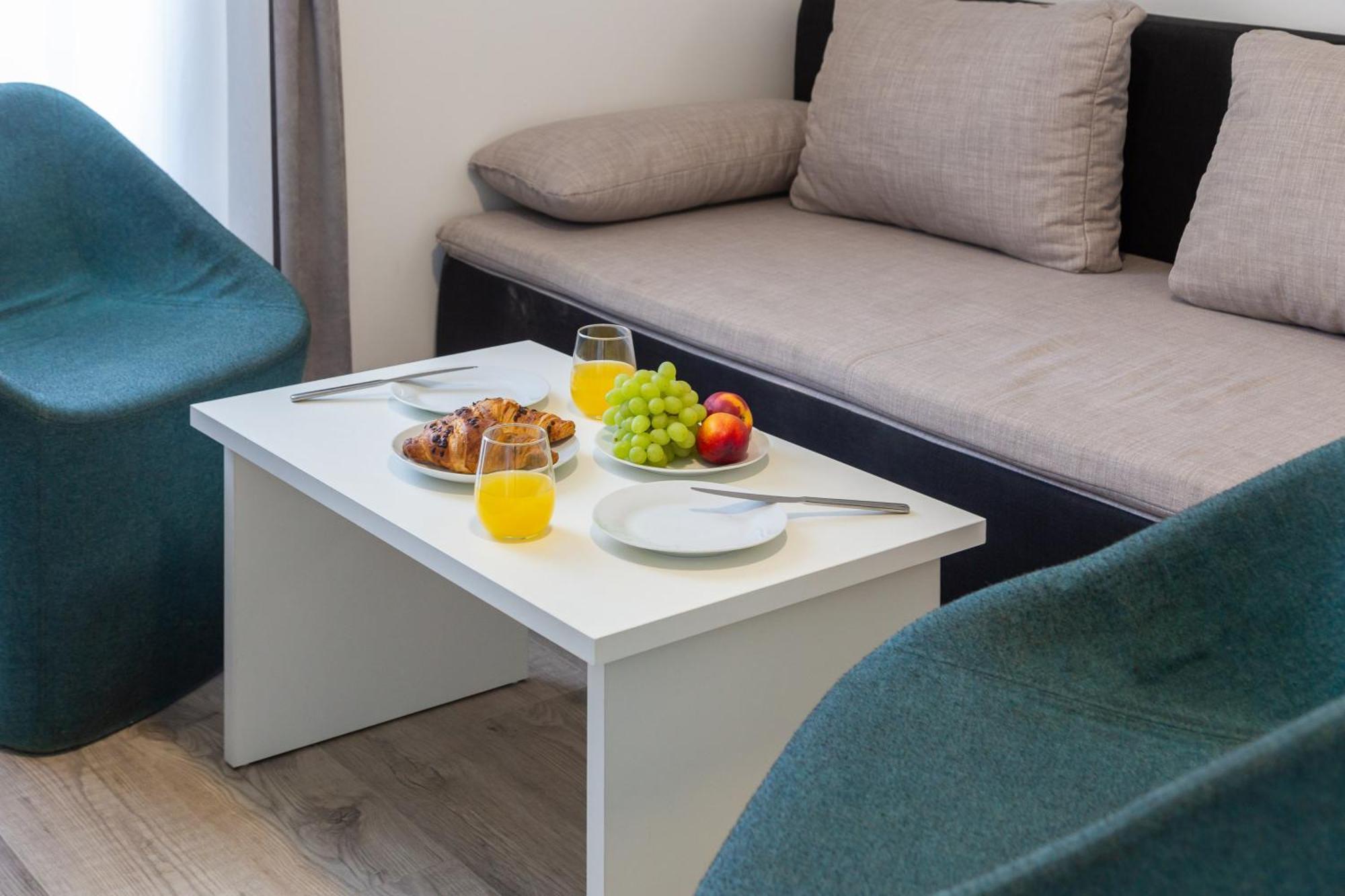 Beachfront Apartments Providenca With Free Parking Makarska Zewnętrze zdjęcie