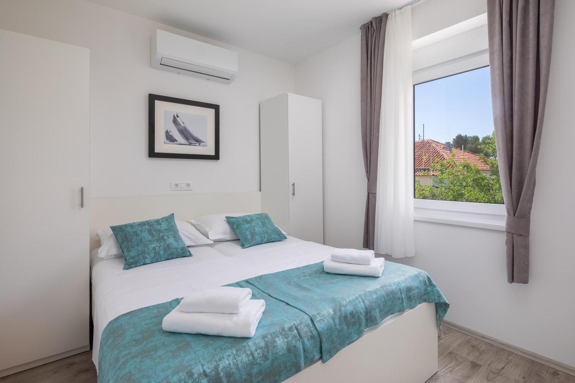 Beachfront Apartments Providenca With Free Parking Makarska Zewnętrze zdjęcie
