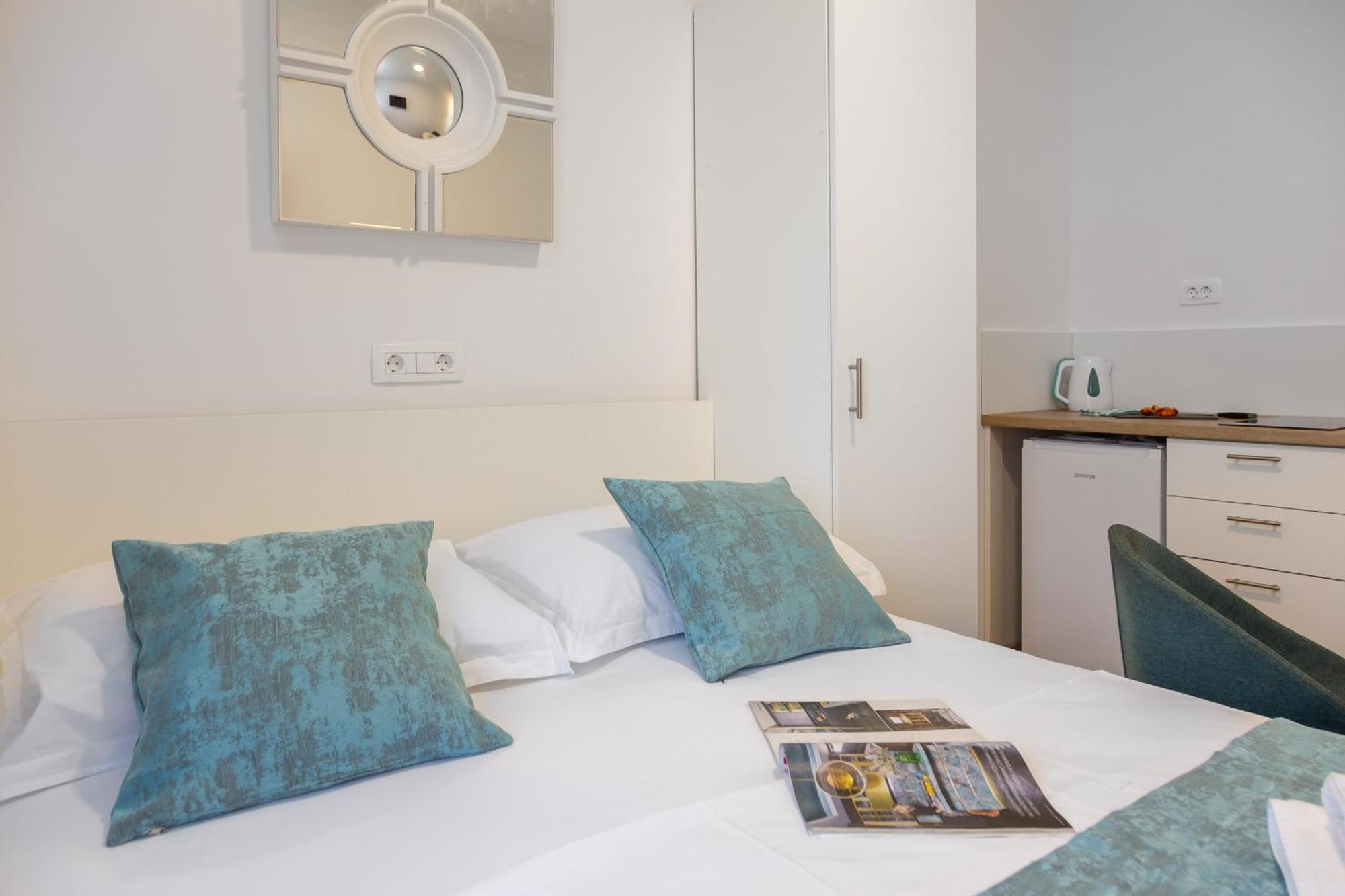 Beachfront Apartments Providenca With Free Parking Makarska Zewnętrze zdjęcie