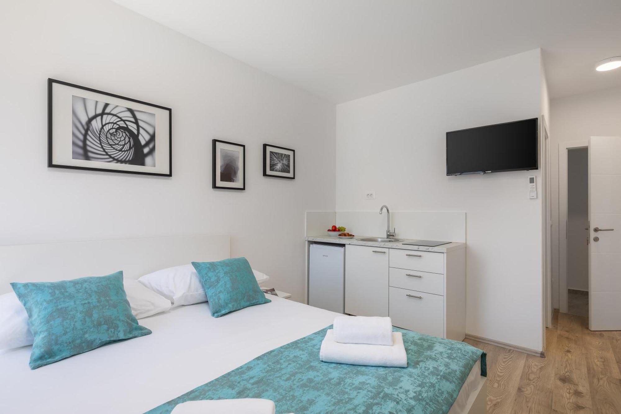 Beachfront Apartments Providenca With Free Parking Makarska Pokój zdjęcie
