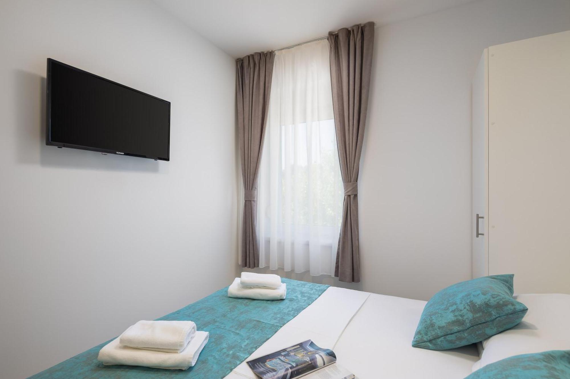 Beachfront Apartments Providenca With Free Parking Makarska Zewnętrze zdjęcie
