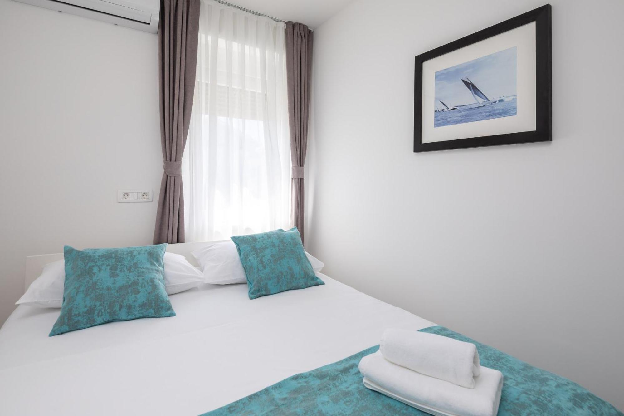 Beachfront Apartments Providenca With Free Parking Makarska Pokój zdjęcie