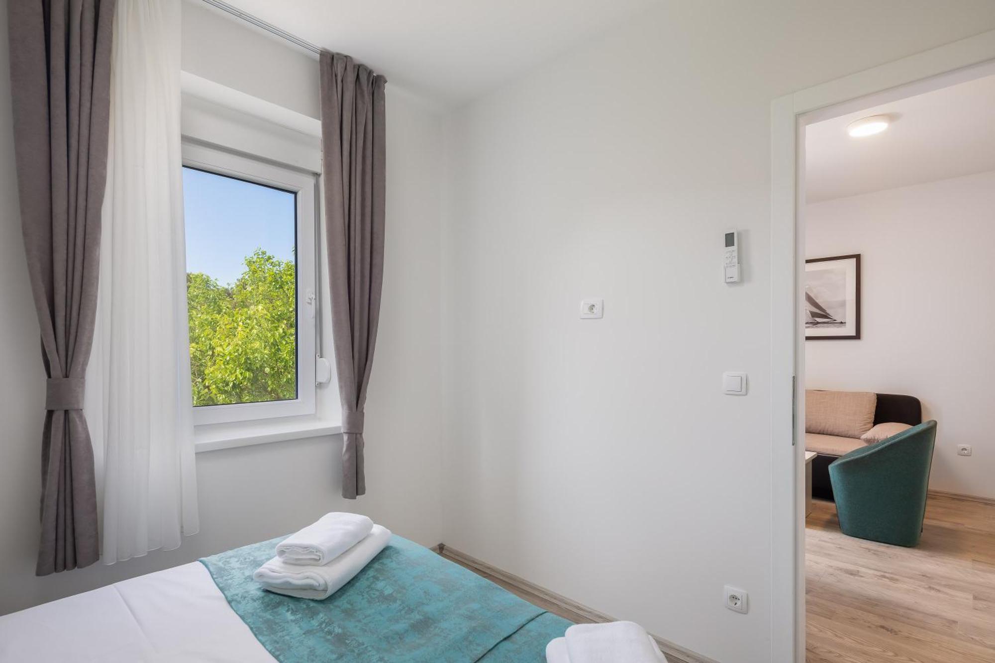 Beachfront Apartments Providenca With Free Parking Makarska Zewnętrze zdjęcie